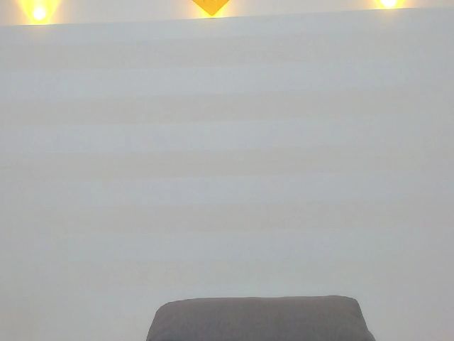 Live sex webcam photo for Alenaa_1 #252543684