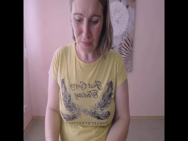 Live sex webcam photo for ChloePlay #255634167