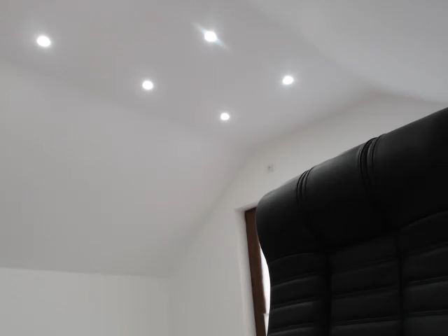 Live sex webcam photo for Singlemilff #254030122