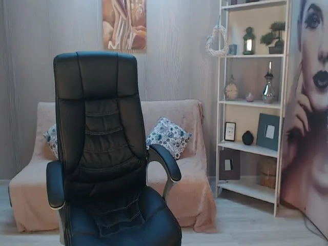Live sex webcam photo for GoddesSophy #261242196