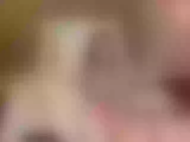 Live sex webcam photo for SophieHunt #287981051