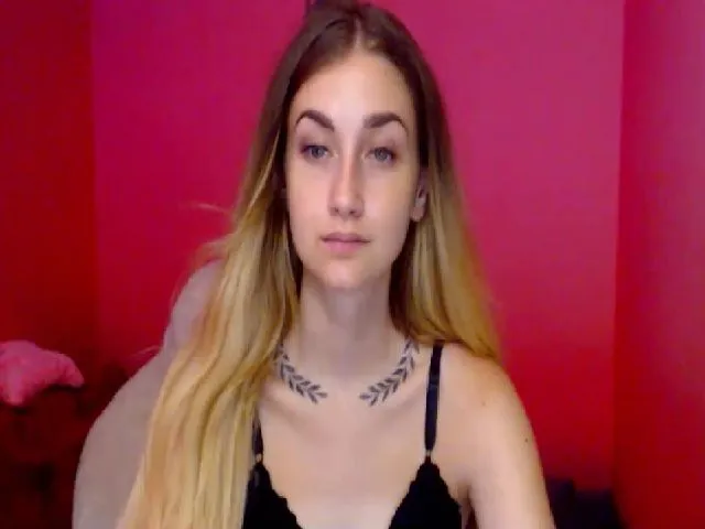 Live sex webcam photo for Lolly__Pop__ #260868691