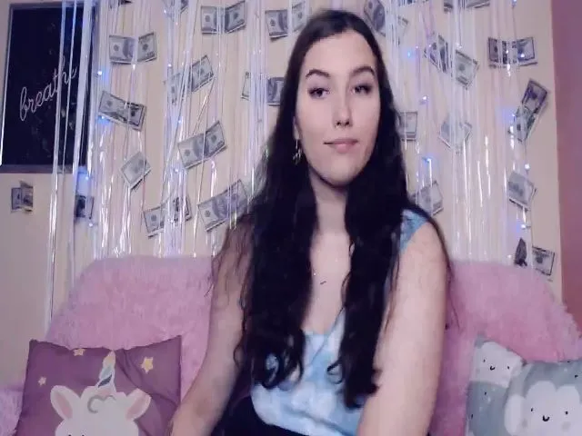 Live sex webcam photo for Innocent_Di #255212346