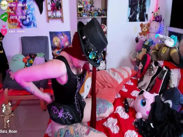 Live sex webcam photo for Sara_Skys #256175086