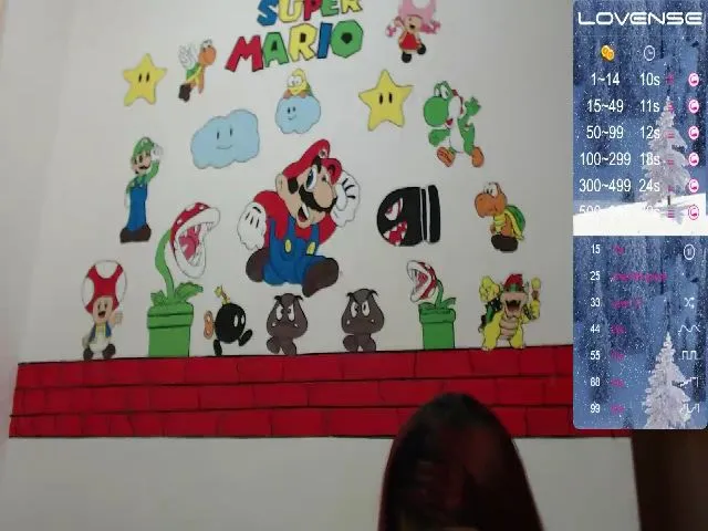 Live sex webcam photo for EmmaScoott #252390269