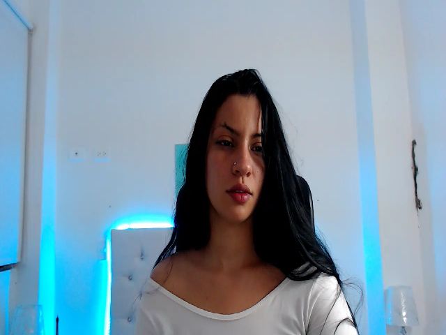 Live sex webcam photo for Alisson_Pardo #253163271