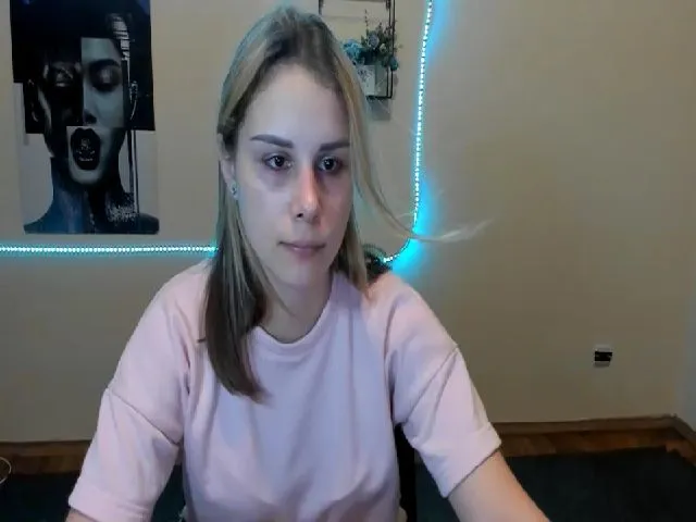 Live sex webcam photo for PolliMilk #260615219