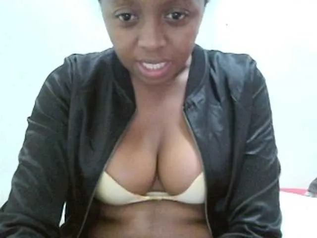 Live sex webcam photo for coco-popo #242752701