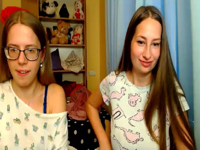 Live sex webcam photo for AlexaBarnes_ #259341903