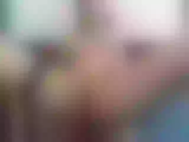 Live sex webcam photo for BeautyM27 #262532578