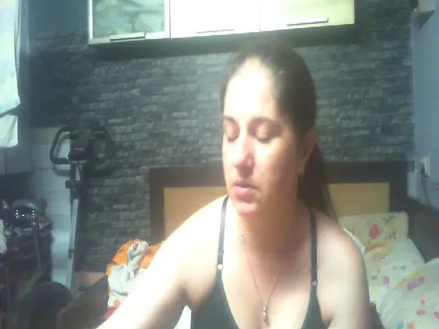 Live sex webcam photo for MGabrielle #253317293