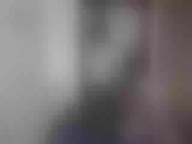 Live sex webcam photo for Miahot21 #252598339