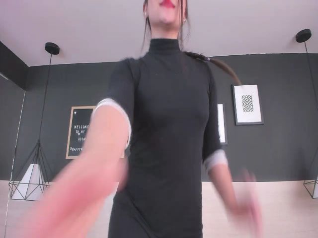 Live sex webcam photo for Sandybenson_ #254528176