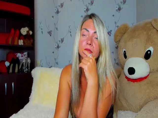 Live sex webcam photo for Alisa_Sims #256081801