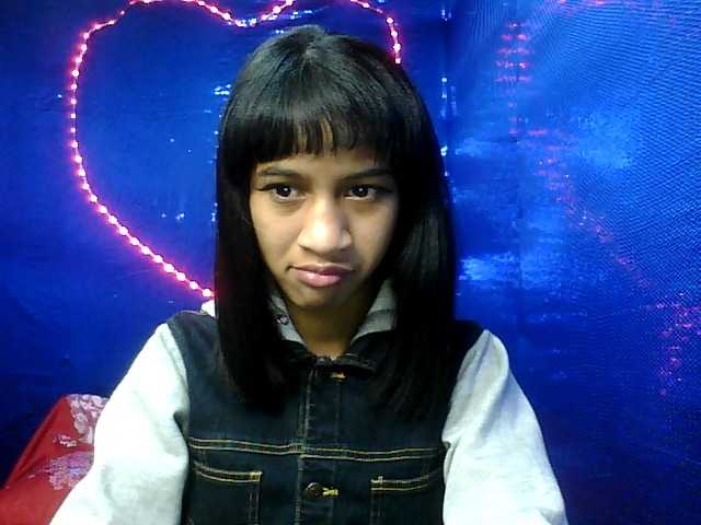 Live sex webcam photo for my-love10 #262753594