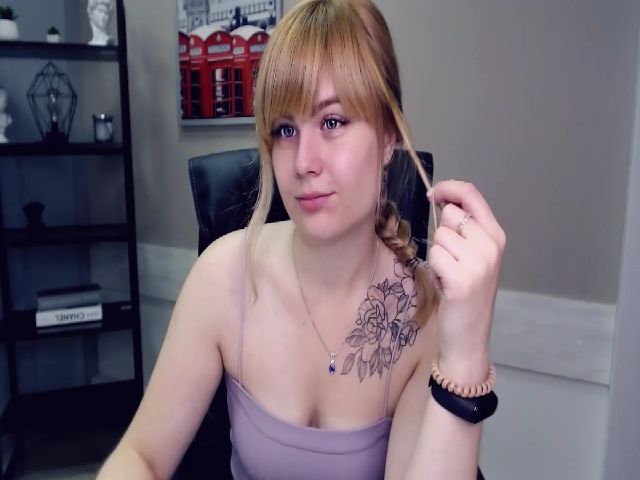 Live sex webcam photo for AdelinaBlondy #265268108