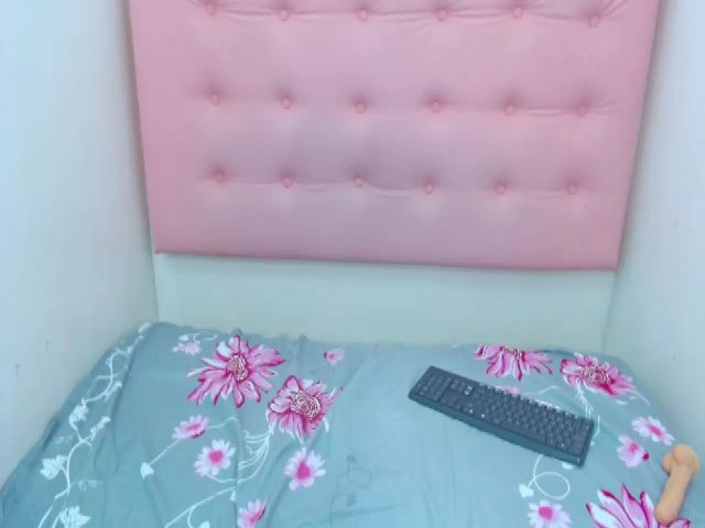 Live sex webcam photo for Britanny_doll #252358790