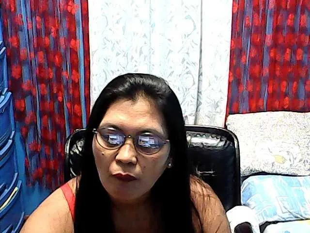 Live sex webcam photo for hOtGranny4u #241272829