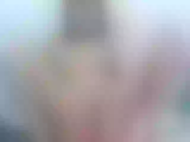 Live sex webcam photo for JulieDalton #261893050