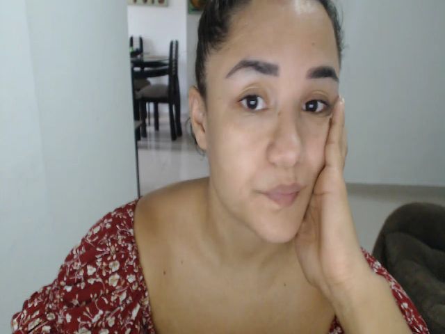 Live sex webcam photo for ass_cum_33 #263346233