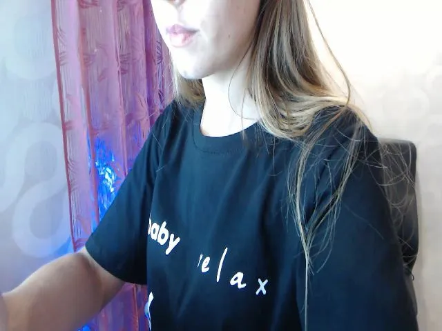 Live sex webcam photo for CloverTesla #263312111