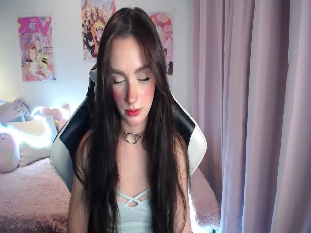 Live sex webcam photo for AliceXsweeT #264531545