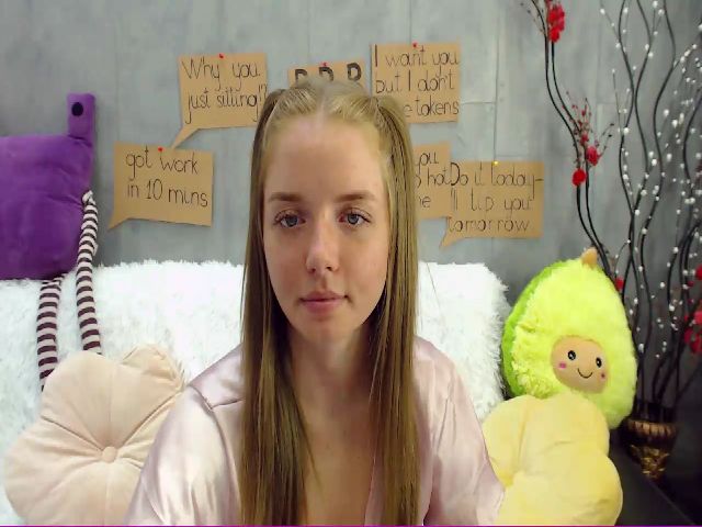 Live sex webcam photo for CaNaDaDi #262883715