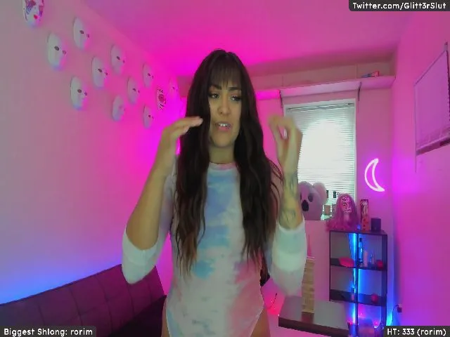 Live sex webcam photo for Glitt3rSlut #259573385