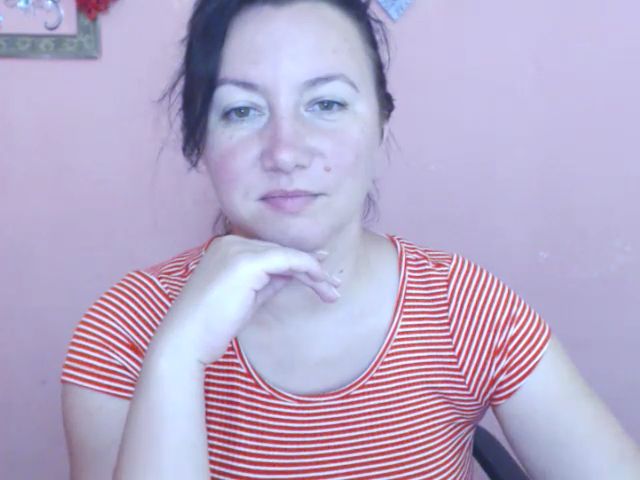 Live sex webcam photo for LexiFox_ #259192967