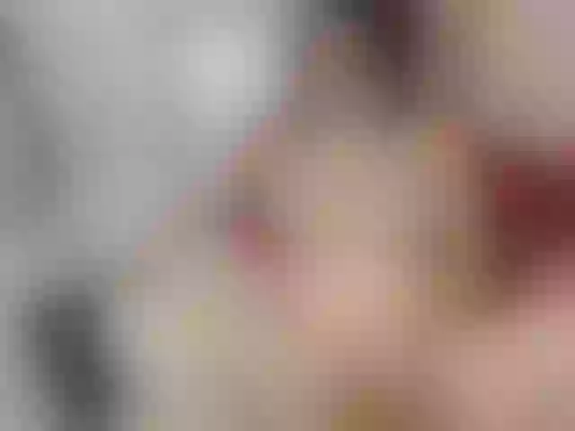 Live sex webcam photo for Liligold2 #245243017