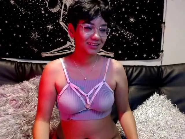 Live sex webcam photo for MeliGrace #247514748