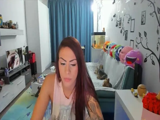 Live sex webcam photo for OneLife_ #258282464