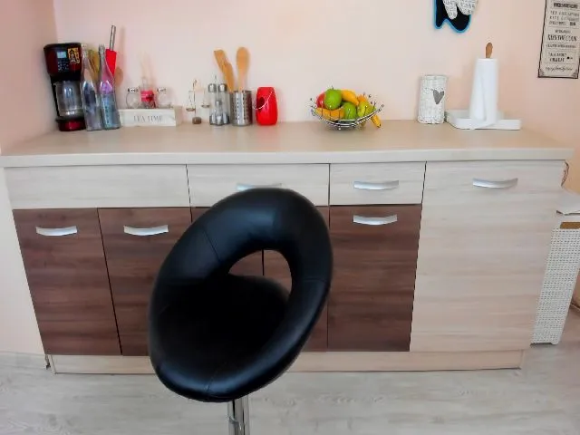 Live sex webcam photo for KimoraJoy #287860370