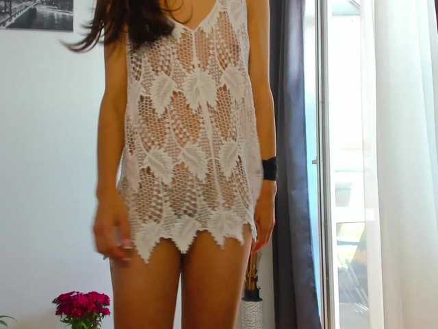 Live sex webcam photo for roses-dream #246777954