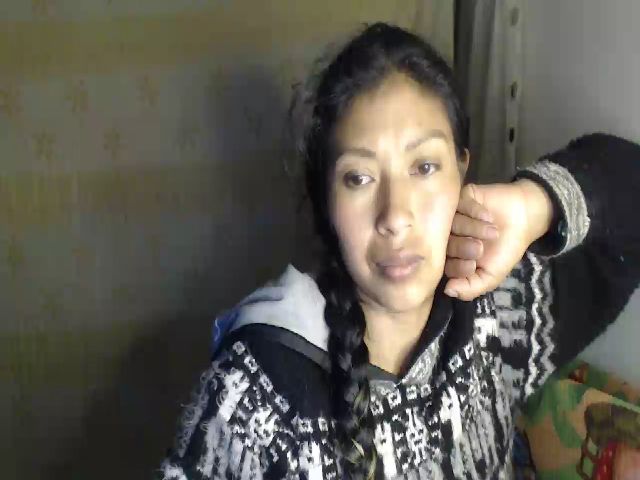 Live sex webcam photo for CHILENITAHOT #259743740