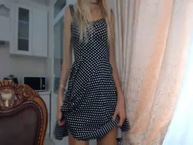 Live sex webcam photo for Your_Eyes__ #263622763