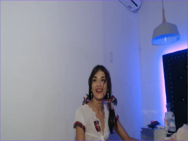 Live sex webcam photo for Vanessa_Samir #252953960