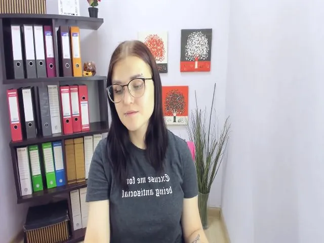 Live sex webcam photo for EvaMild #254686589