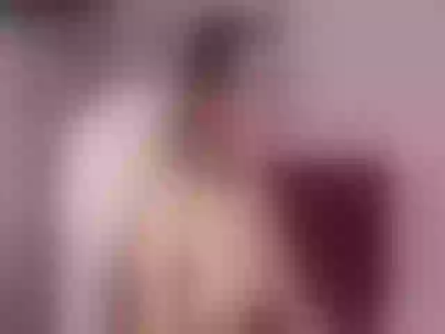 Live sex webcam photo for Sun_kissed1 #263499929