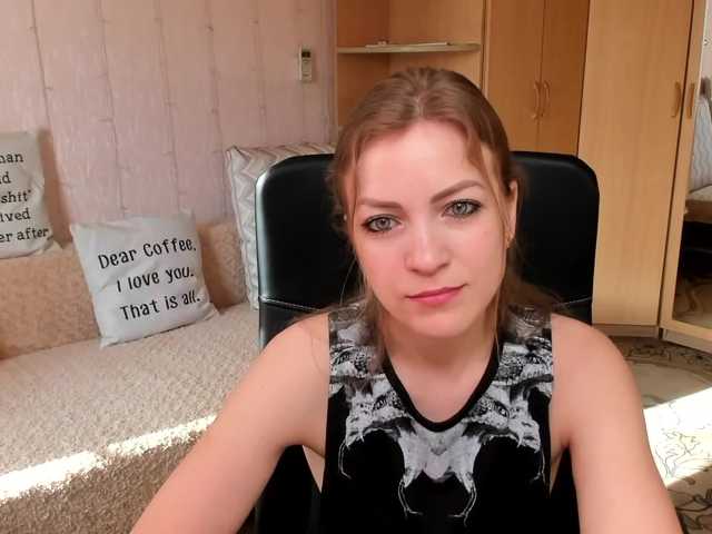 Live sex webcam photo for CherishSia #241278968