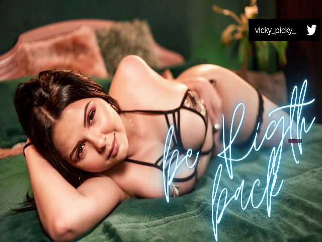 Live sex webcam photo for Valebigbobs #258717947