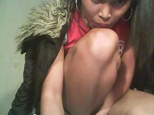 Live sex webcam photo for Aniyc69 #259928526