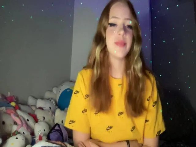 Live sex webcam photo for Honeysweet115 #261249296