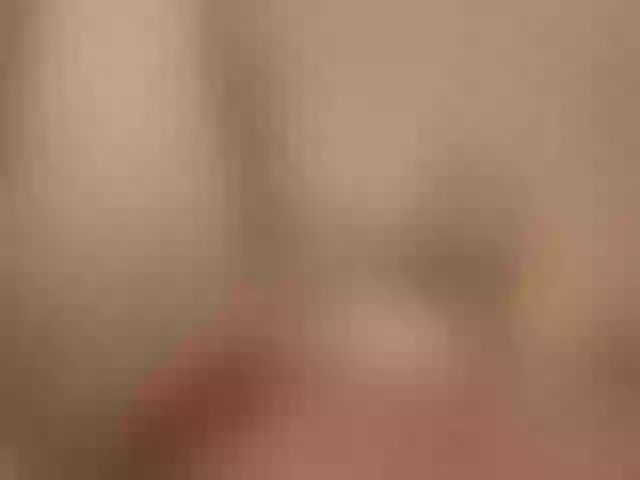 Live sex webcam photo for WildestKitten #252270106