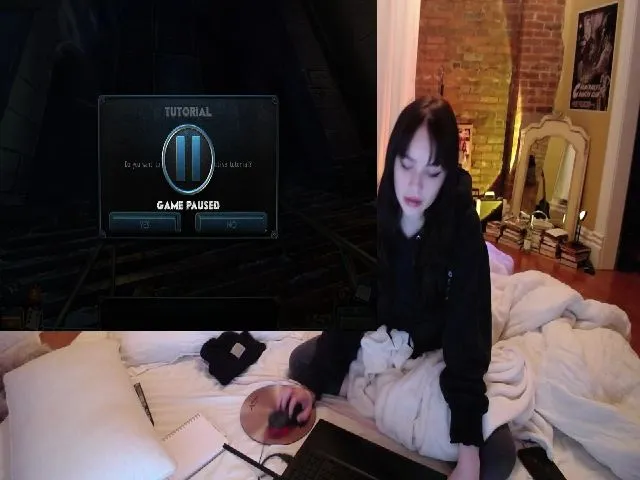 Live sex webcam photo for AlexIvy #260426365