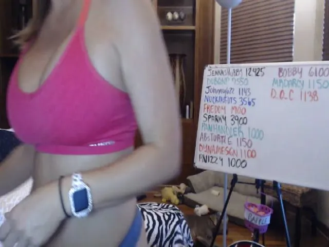 Live sex webcam photo for Autumn_Blonde #257549875