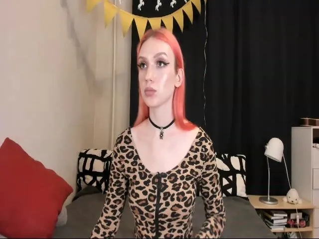 Live sex webcam photo for SophiaOzz #253240666