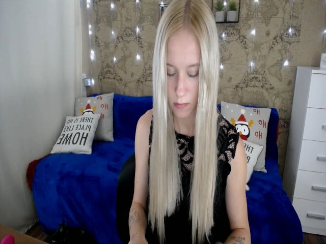 Live sex webcam photo for Tery_Hether #253842917