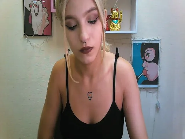 Live sex webcam photo for Isabe_lla #259290831