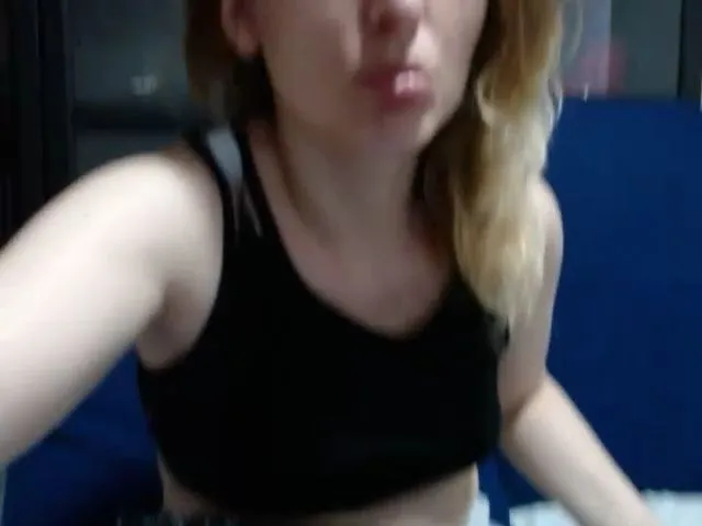Live sex webcam photo for GlamyWife #254922188